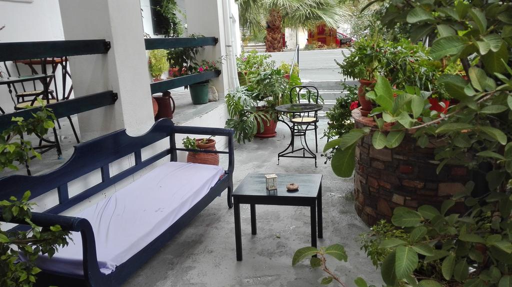 Plumeria Flowery Agios Kirykos  Ngoại thất bức ảnh